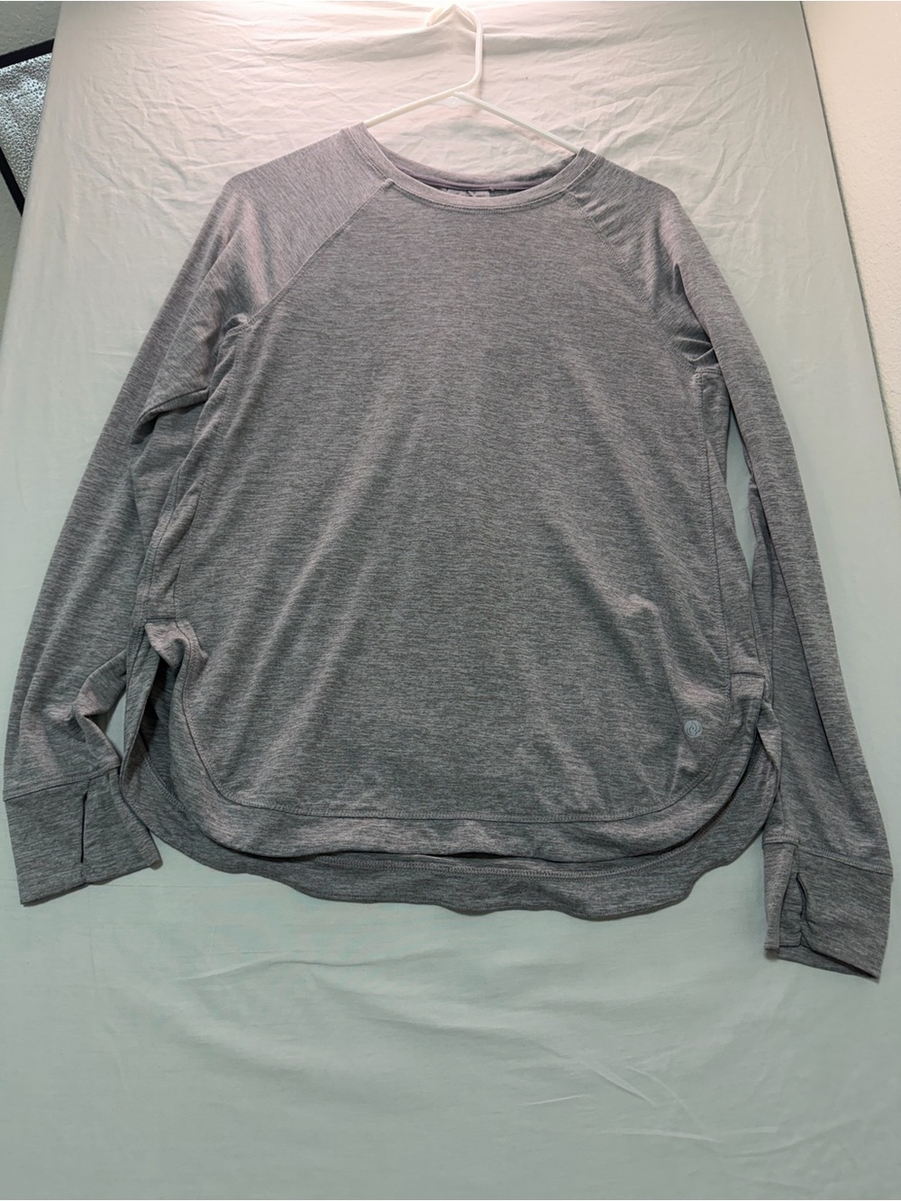 Apana Women's Long-Sleeve Crew Top - Light Gray